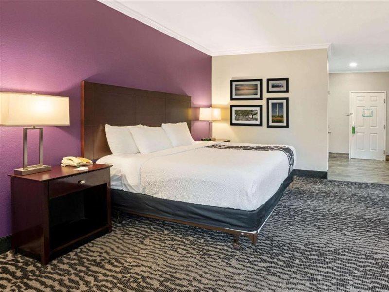 La Quinta By Wyndham Houston - Magnolia Hotel Exterior foto